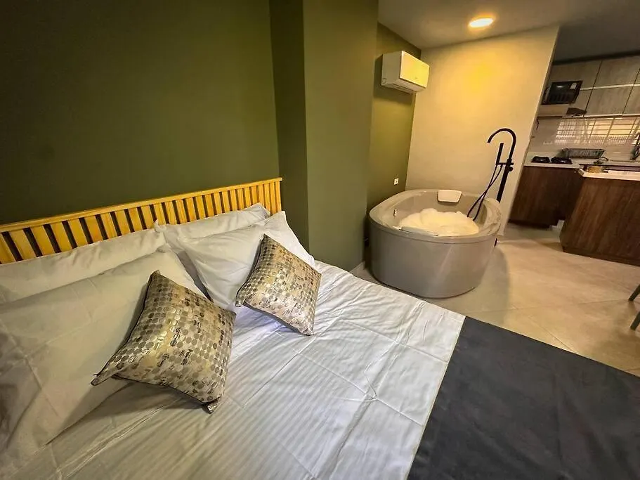 Loft Moderno Con Banera Medellin 1-03 Apartment